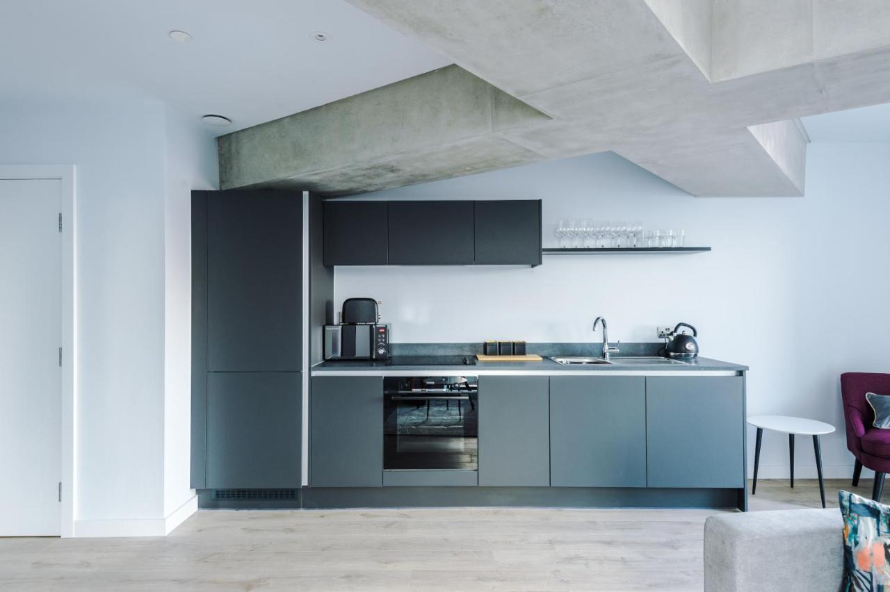 Hilltop Serviced Apartments - Deansgate Манчестер Экстерьер фото
