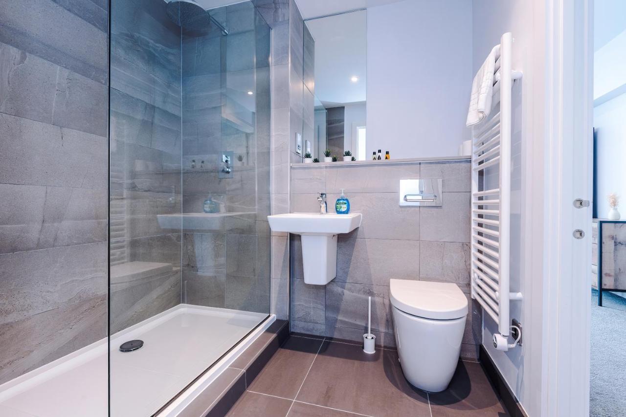 Hilltop Serviced Apartments - Deansgate Манчестер Экстерьер фото