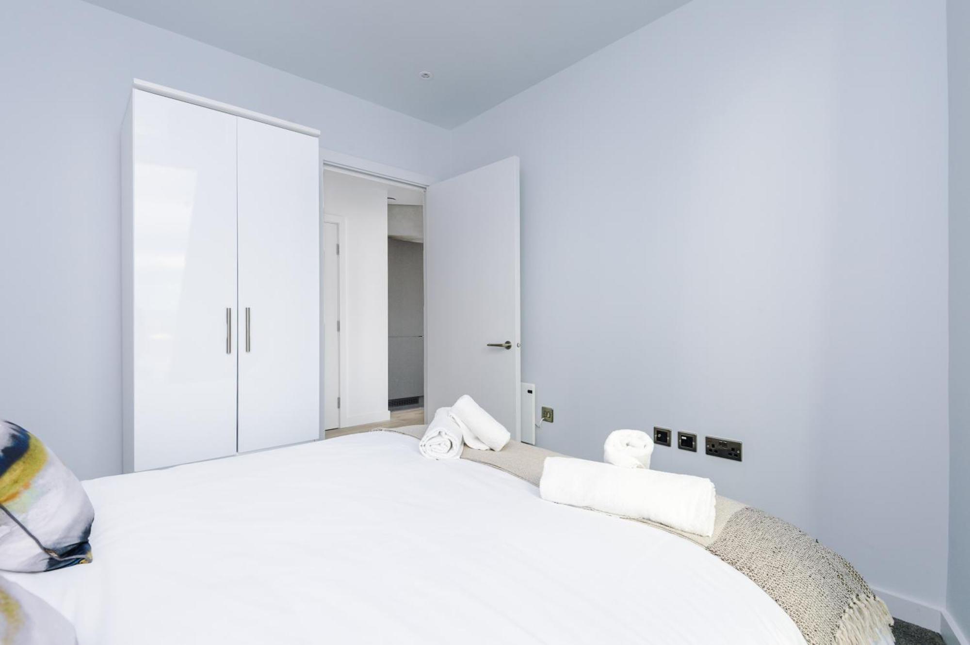 Hilltop Serviced Apartments - Deansgate Манчестер Экстерьер фото